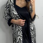 Шовк халат + сорочка на брительках зебра (чорно-білий)