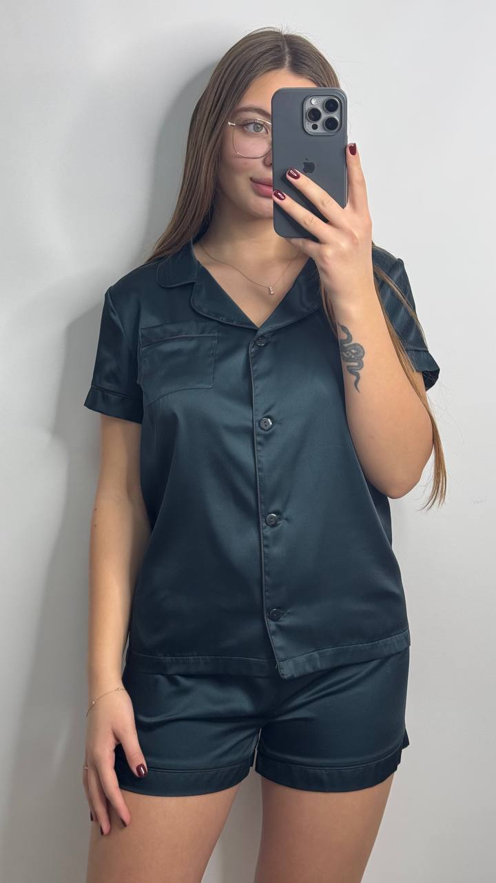 Шовк одиничка темно зелений Шовк одиничка темно зелений