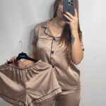 Шовк трійка короткий рукав беж чк