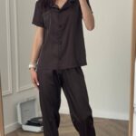 Шовк трійка короткий рукав брауні чорний кант