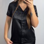 Шовк трійка короткий рукав Чорний білий кант