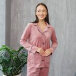 Плюшева піжама на ґудзиках рожево-пудрова