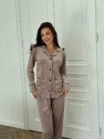 Піжама з плюшу на ґудзиках з кишенями, мокко з чорним кантом