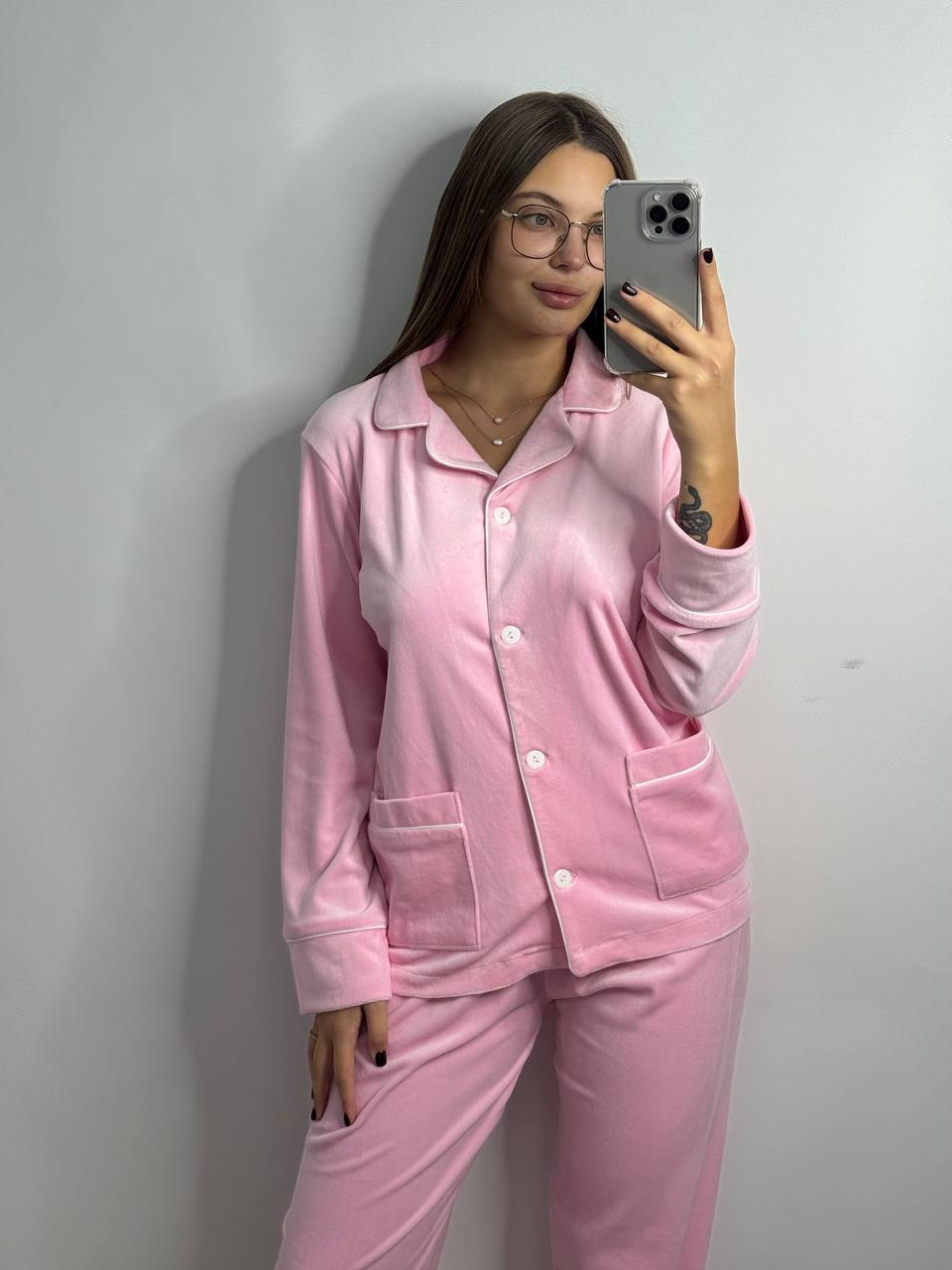 photo_2025-09-30 3.53.48 пп Піжама з плюшу на ґудзиках з кишенями, зефірна з білим кантом - Зображення 1