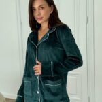 Піжама з плюшу на ґудзиках з кишенями, смарагдова  з білим кантом