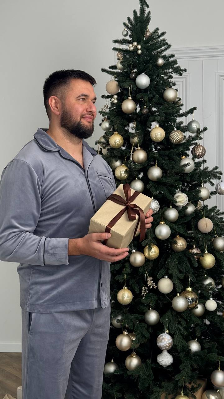 IMG_20251125_163135_465 Плюшева чоловіча піжама на ґудзиках сірий 2 - Зображення 1