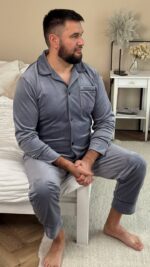 Плюшева чоловіча піжама на ґудзиках сірий 2 - Зображення 4