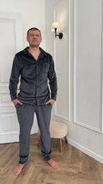 Плюшева чоловіча піжама на ґудзиках графіт