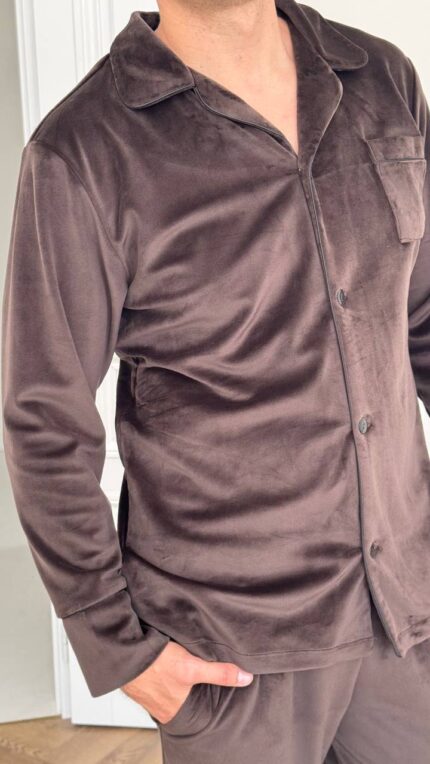 Плюшева чоловіча піжама на ґудзиках шоколадна - Зображення 5