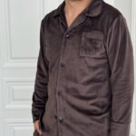 Плюшева чоловіча піжама на ґудзиках шоколадна