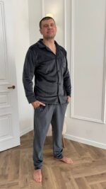 Плюшева чоловіча піжама на ґудзиках графіт - Зображення 5