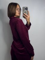 Піжама з плюшу на ґудзиках з кишенями, бордова з чорним кантом - Зображення 5