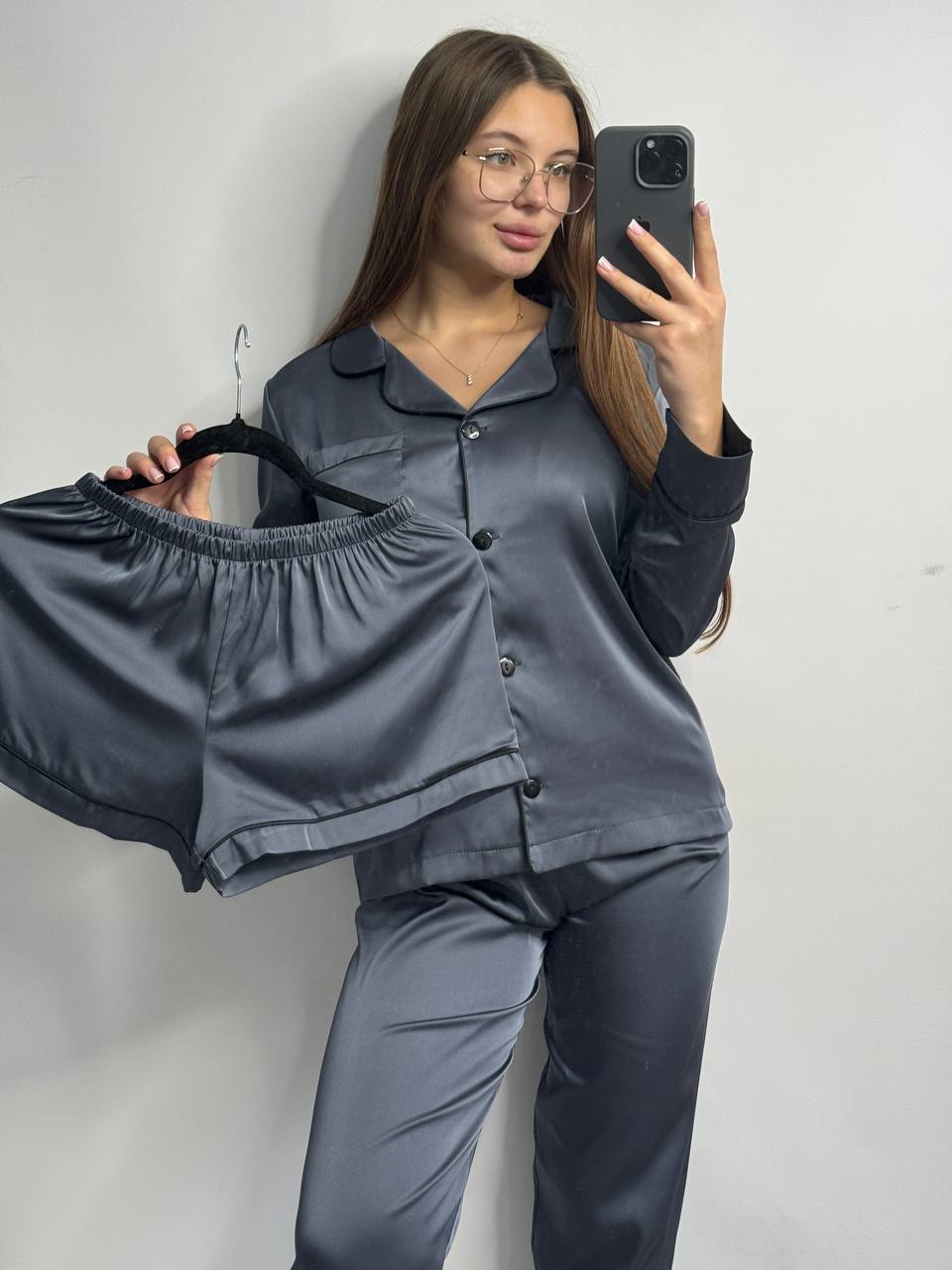 photo_2025-11-28_12-18-33 Шовк трійка довгий рукав графіт чорний кант - Зображення 1