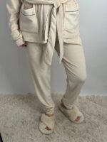 Костюм велюровий шаль кремовий чорний кант - Зображення 6