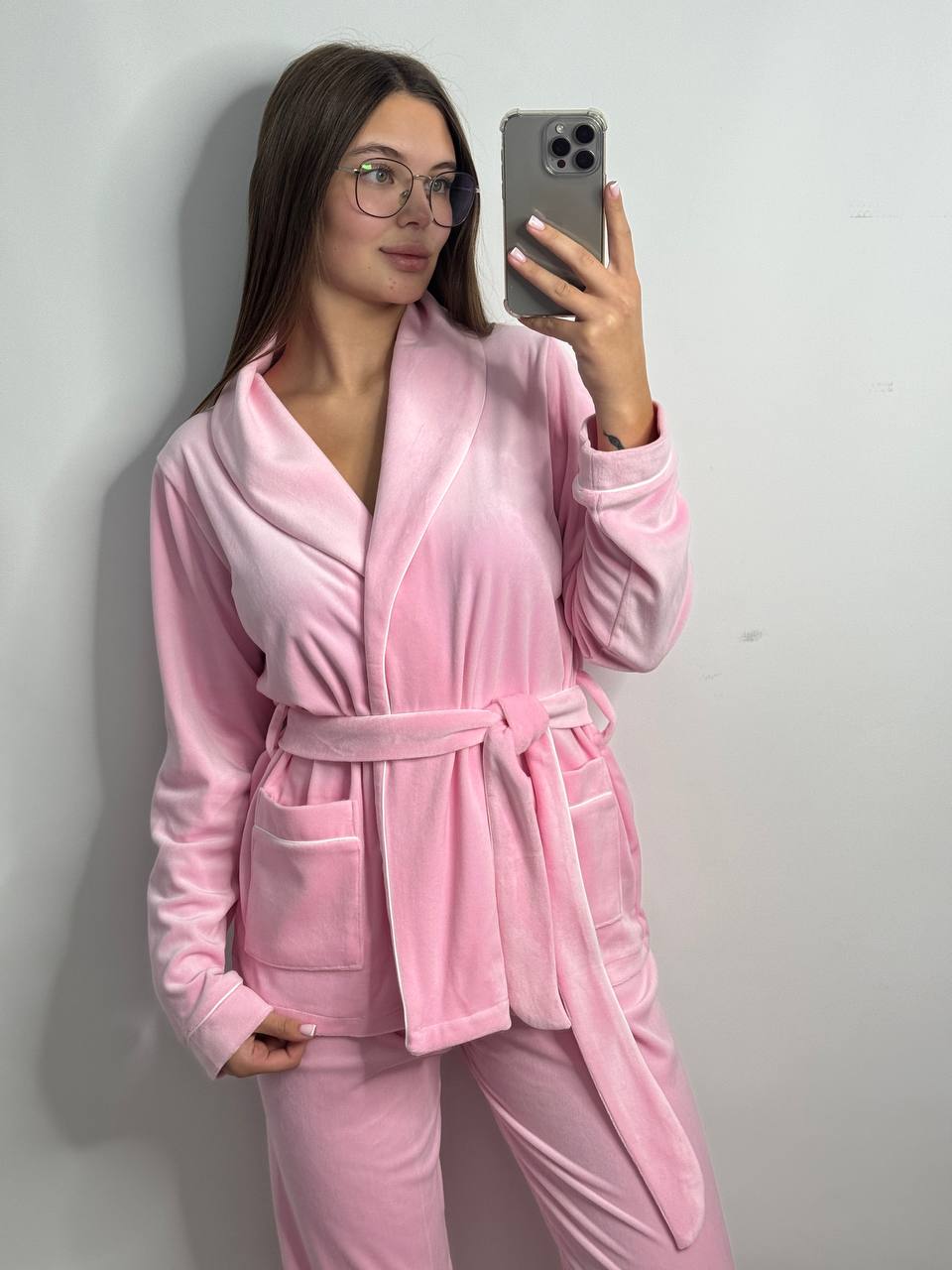 photo_2025-12-01_16-39-27 Костюм велюровий шаль зефірний білий кант - Зображення 1