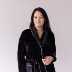 Костюм велюровий шаль чорний білий кант