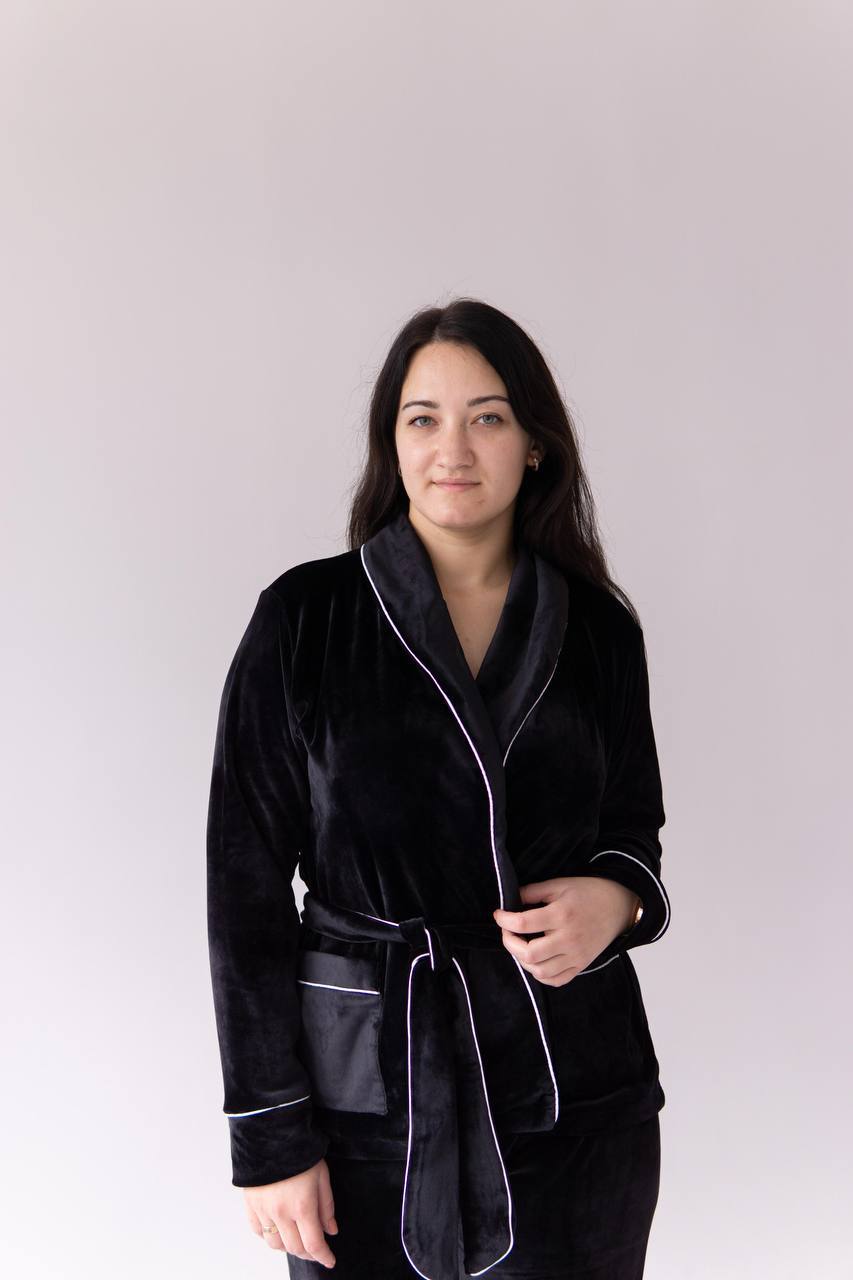 photo_2025-12-02_18-14-29 Костюм велюровий шаль чорний білий кант - Зображення 1