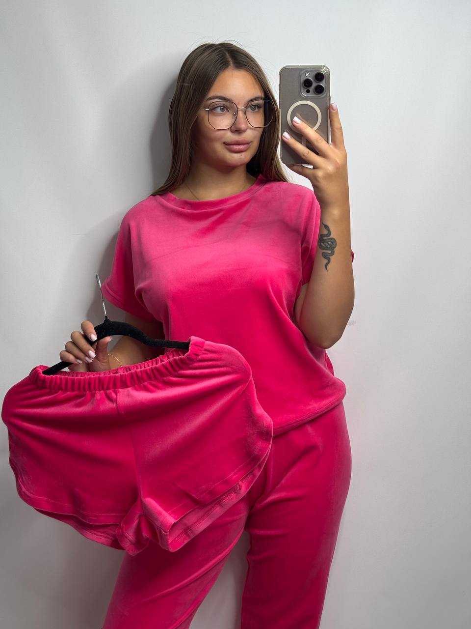 photo_2025-12-02_20-06-56 Комплект трійка з плюшевого велюру малиновий - Зображення 1