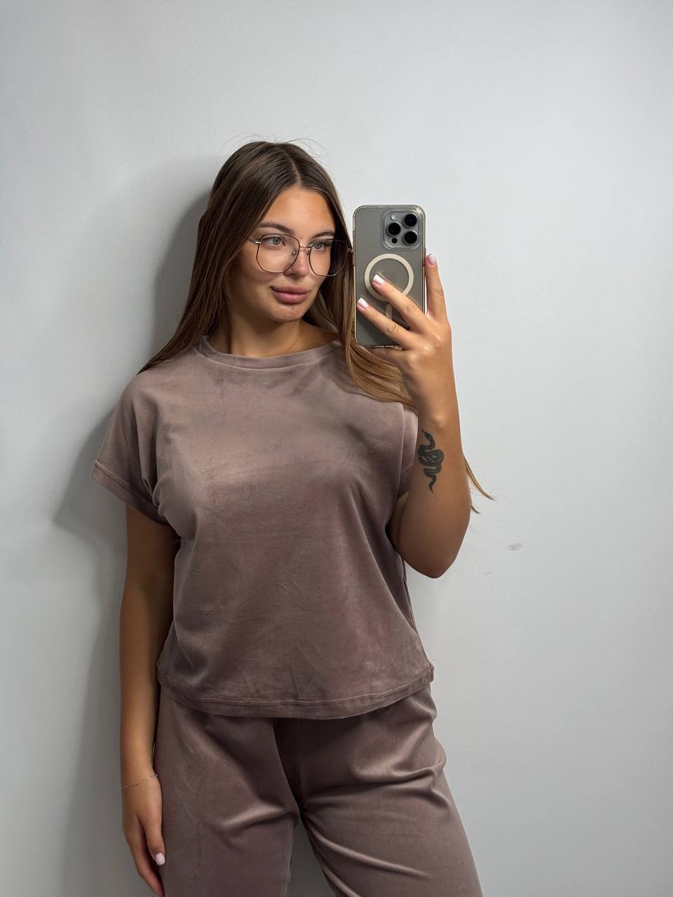 photo_2025-12-02_20-15-30 Комплект трійка з плюшевого велюру мокко - Зображення 1