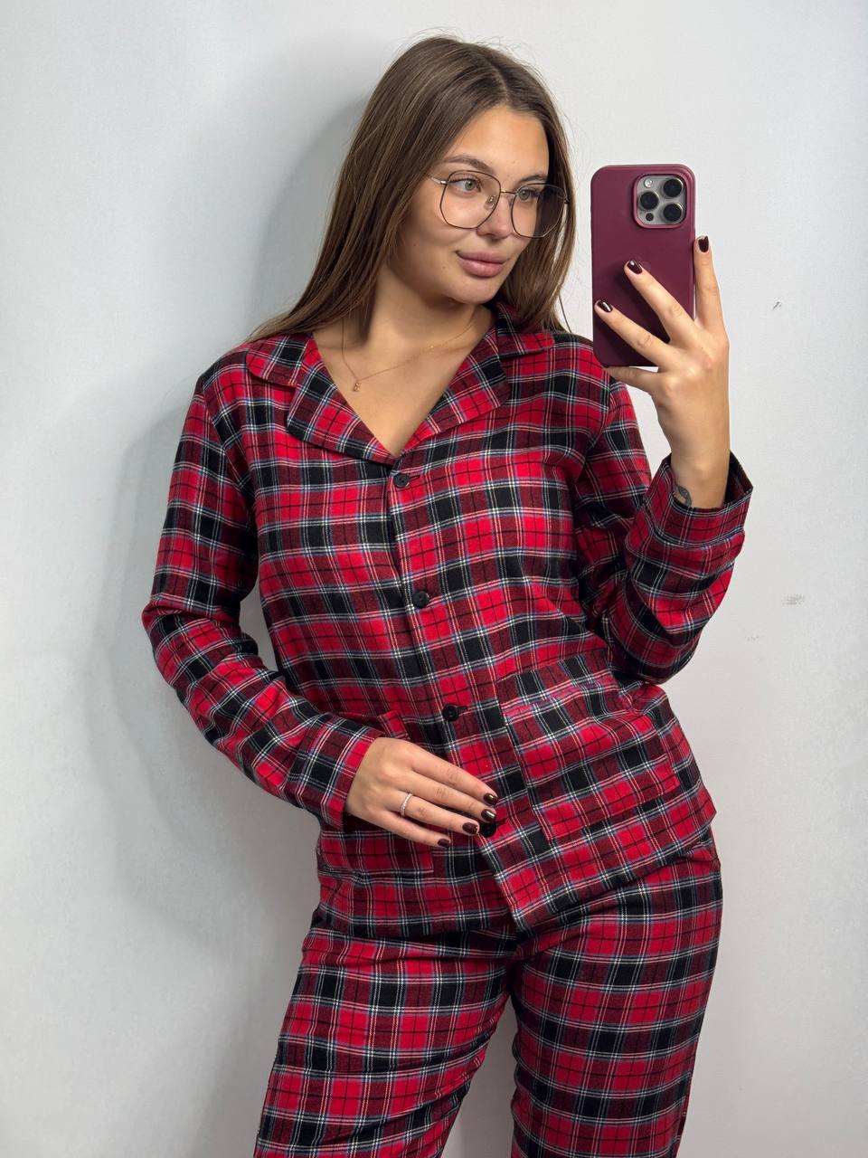 photo_2025-12-06_17-55-39 Домашній костюм з 100% котону вишневий в клітинку - Зображення 1