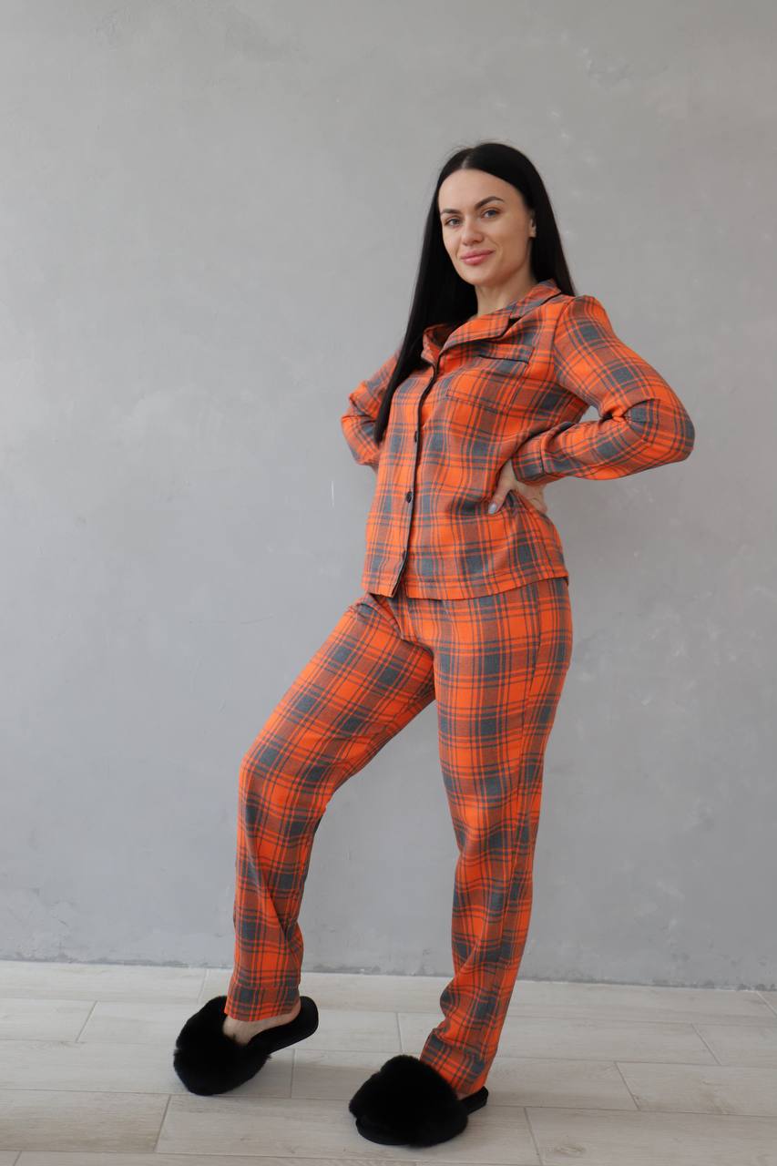 photo_2025-12-08_21-33-29 Домашній костюм у трендовий клітчастий принт помаранчевий - Зображення 1