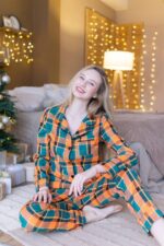 Домашній костюм у трендовий клітчастий принт помаранчево-зелений - Зображення 4