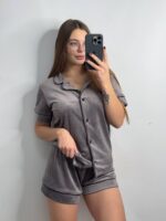 Домашній велюровий костюм сорочка на ґудзиках і шорти капучіно чорний кант - Зображення 5