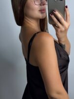 Нічна сорочка з ніжної шовкової тканини брауні - Зображення 2