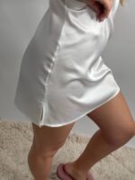 Нічна сорочка з ніжної шовкової тканини айворі - Зображення 4