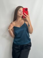 Базова майка у тканині шовк смарагд - Зображення 2