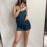 Шовкова піжама майка і шорти смарагд